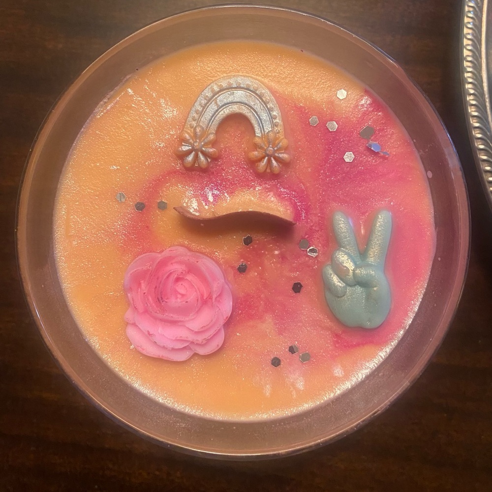 14 oz new  Hippie Chick soy candle. Strong scent Price is firm